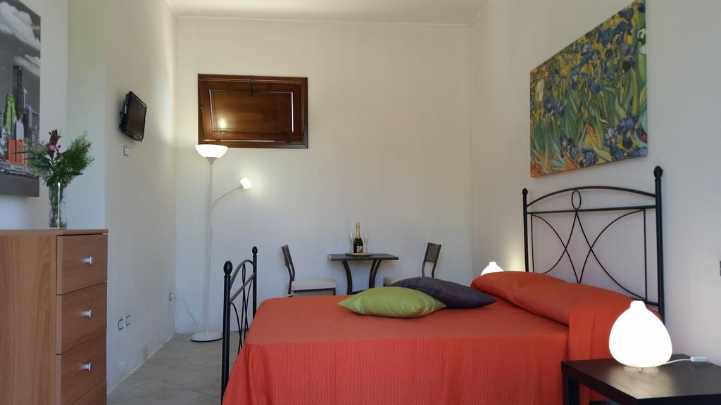 Agriturismo Occhineri ポルト・チェザーレオ 部屋 写真