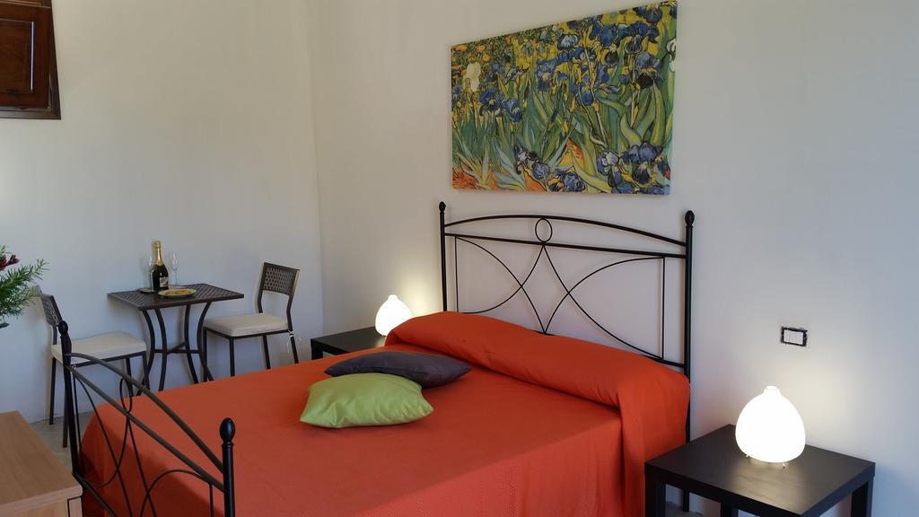 Agriturismo Occhineri ポルト・チェザーレオ 部屋 写真